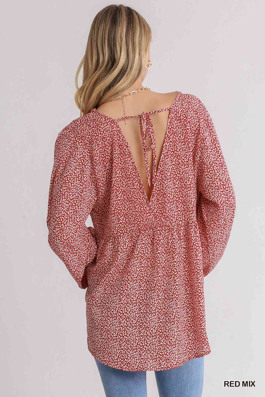 Animal print long sleeve V-Neck