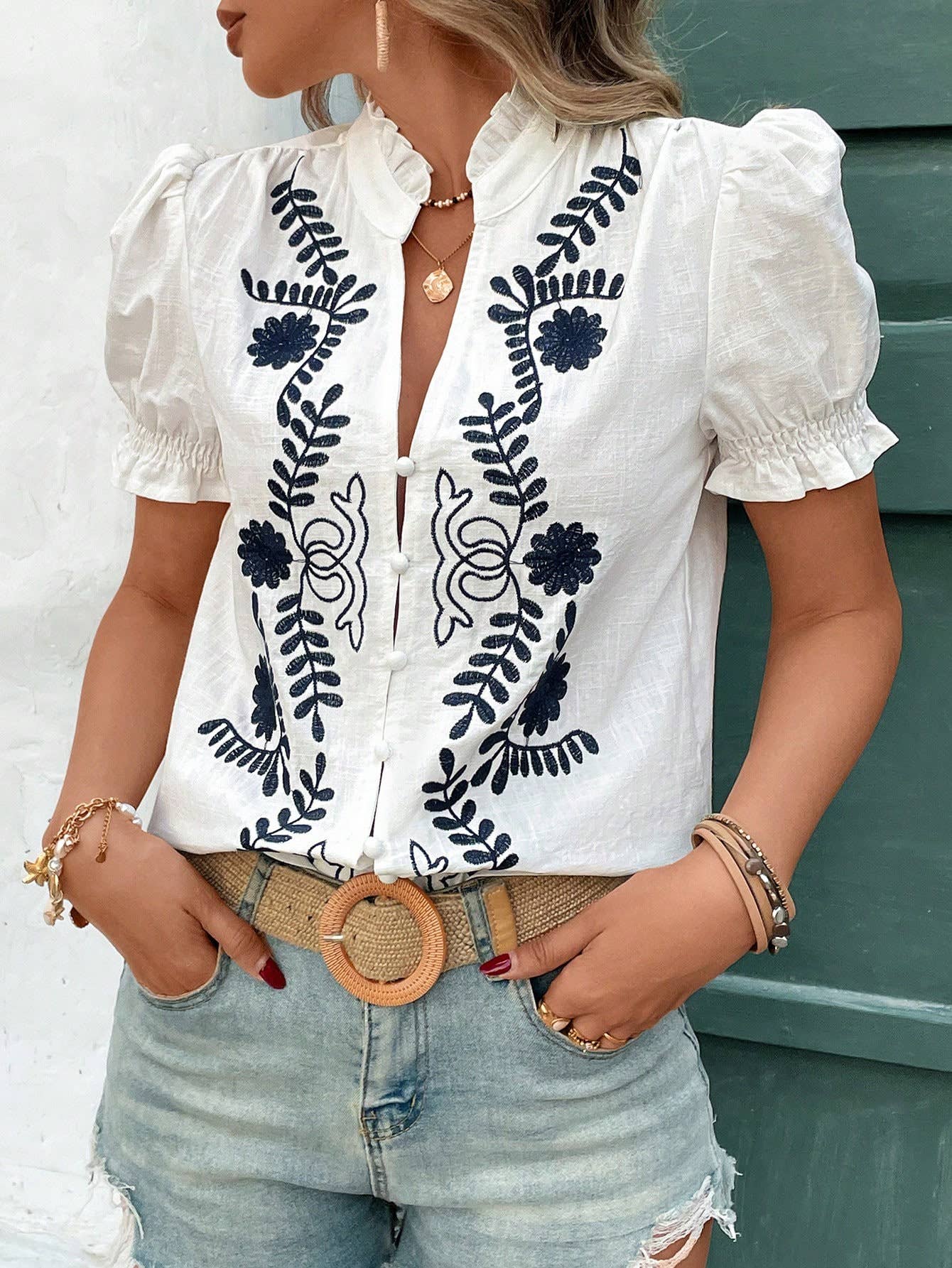 Embroidered Button Bubble Sleeve