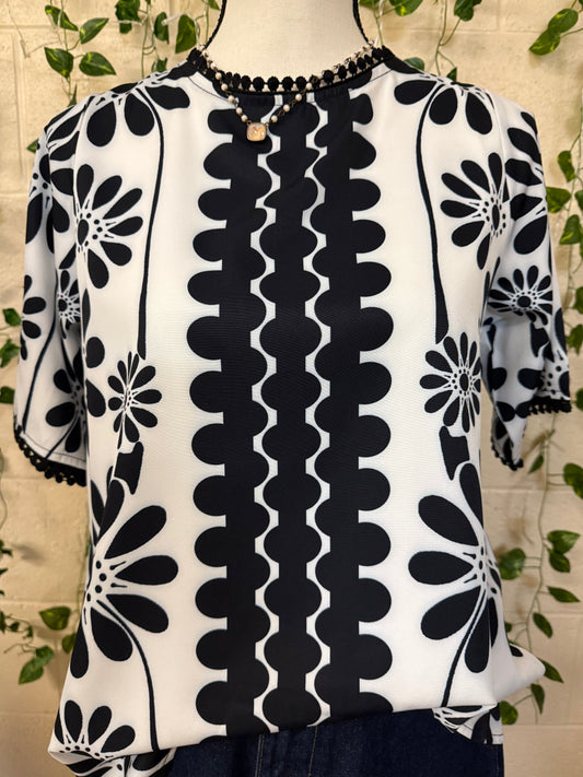 Floral Print Pompoms Crew Neck Blouse