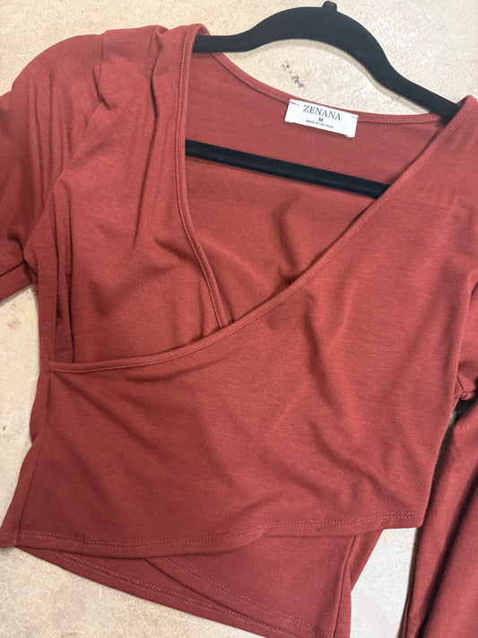Front Twist Crop